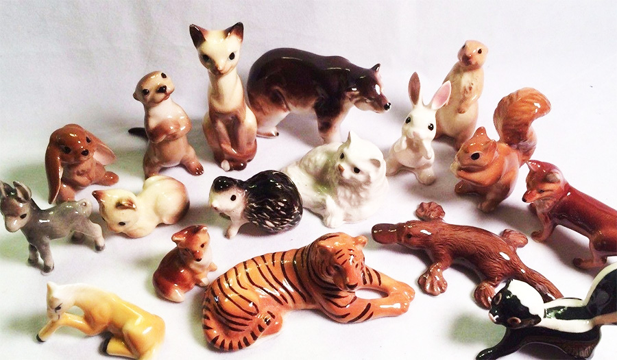 Animal Figurines: Collectibles Guide